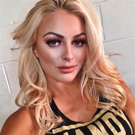 mandy rose pics|Photos: Mandy Rose Poses On The Beach In Fitness Gurls。